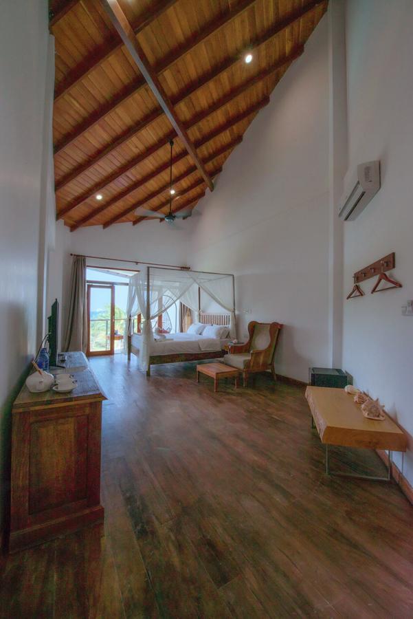Cardamon Hotel Nilaveli Esterno foto