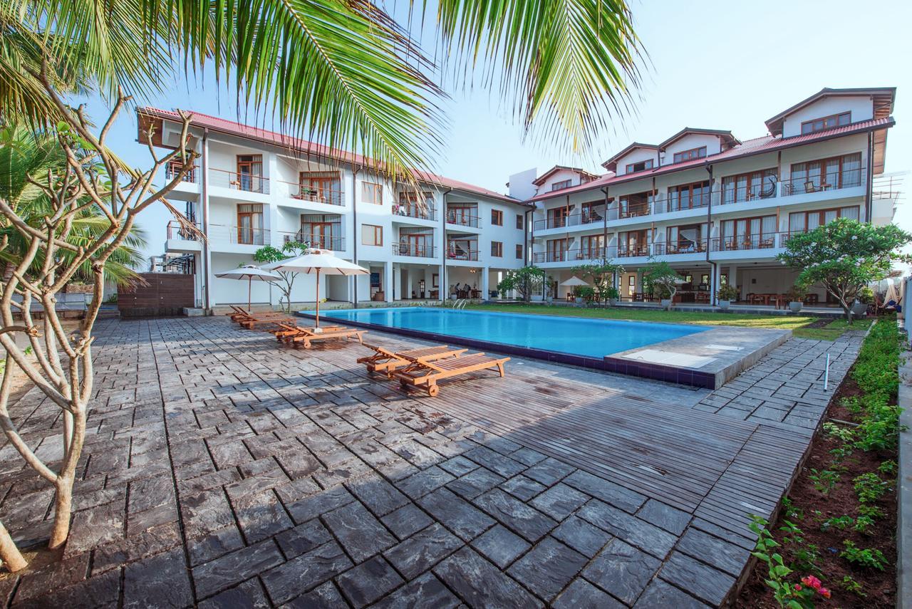 Cardamon Hotel Nilaveli Esterno foto